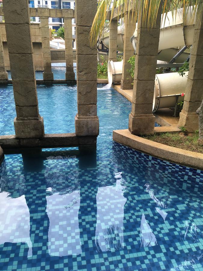 Private Unit @ Sg Resort Residences Kuantan Buitenkant foto
